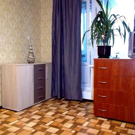 Apartment On Tankopiya Street Charków Zewnętrze zdjęcie